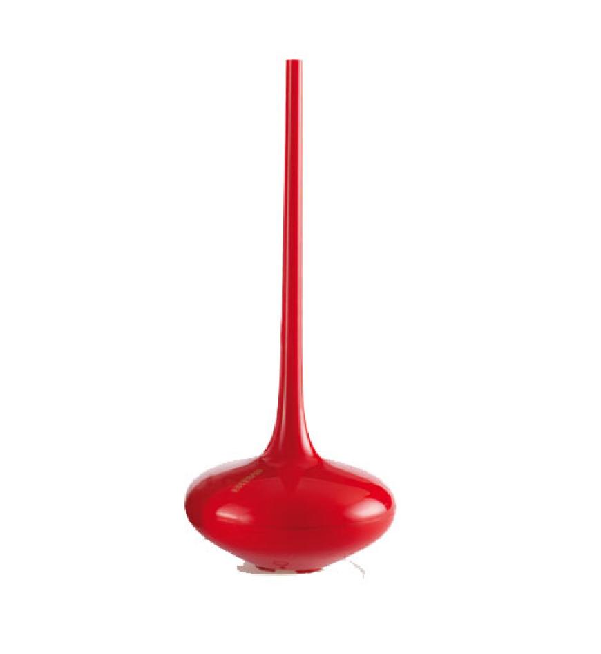 Ein Aroma-Diffusor der besonderen Art: Ultraschall verbindet das Öl mit dem Wasser und benebelt aufs angenehmste die vier Wände. Edition Art, von Esteban, in Rot, Weiß oder Schwarz erhältlich, ca. 75 Euro, limitierte Edition