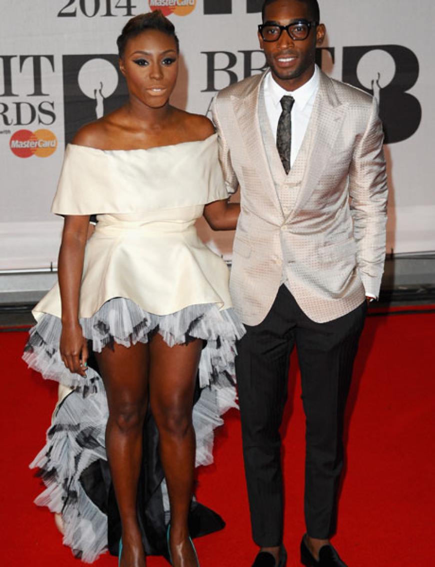 Oben hui - unten pfui: Singer-Songwriterin Laura Mvula (mit Tinie Tempah)