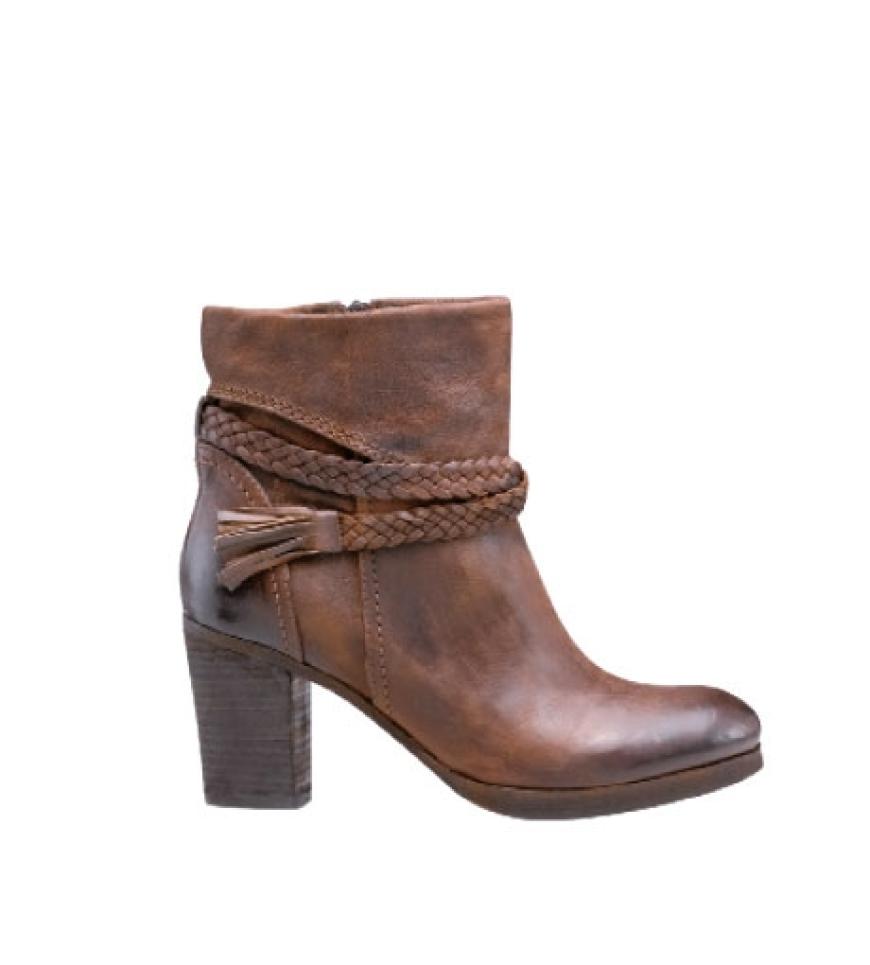 Ethno-Stiefeletten im Vintage-Look von Görtz, ca. 130 Euro