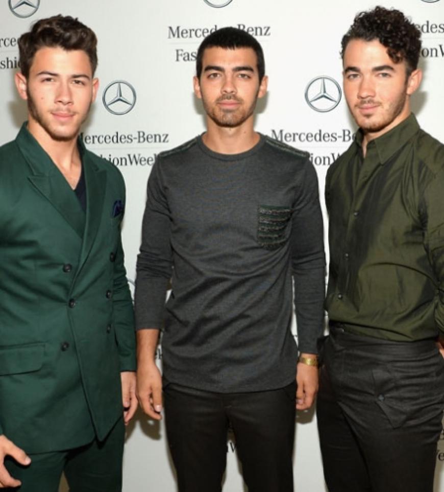 Auch sie haben sich getrennt: Die Jonas Brothers´ Nick, 21, Kevin, 26, und Joe, 24, werden nicht mehr gemeinsam Musik machen