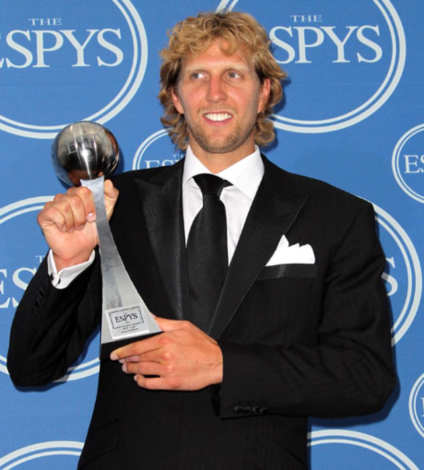 Stolzer Preisträger: NBA-Champion Dirk Nowitzki wurde zum