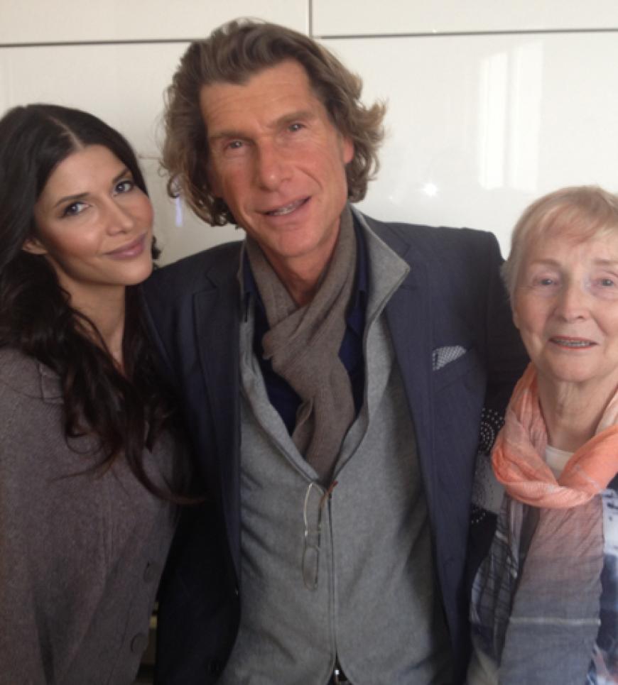 Oliver Opitz von OK! mit Micaela und Oma Christel