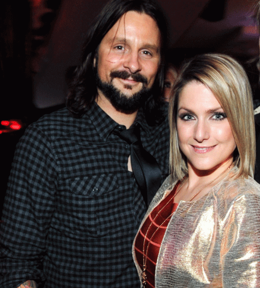 Frisch verheiratet: Gitarrist Jörg Weisselberg und Jeanette Biedermann Frisch verheiratet: Gitarrist Jörg Weisselberg und Jeanette Biedermann