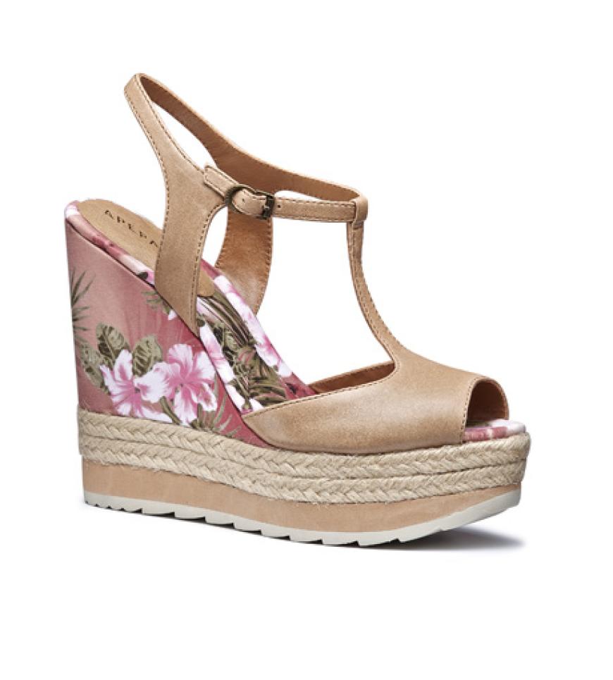 Damit geht es hoch hinaus: Wedges von Apepazza, ca. 140 Euro
