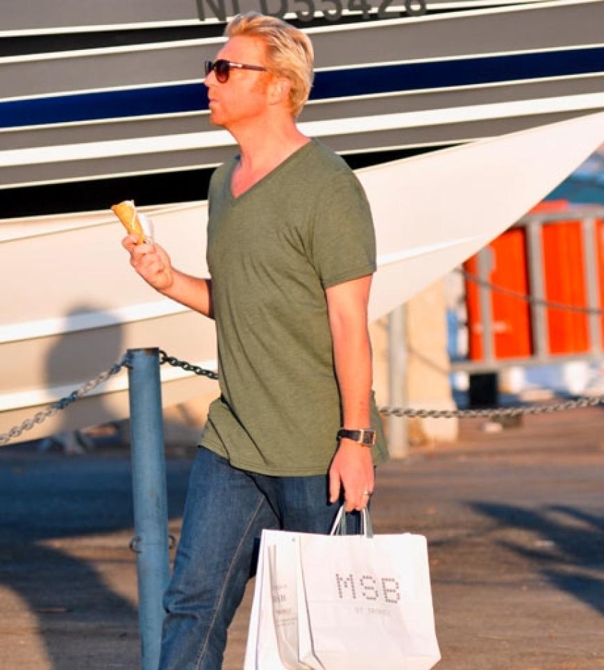 Boris Becker schlendert durch St. Tropez