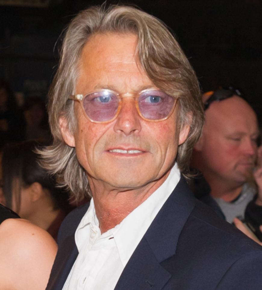 Drehbuchautor und Regisseur Bruce Robinson erzählt in dem Film die Geschichte eines amerikanischen Journalisten (Johnny Depp), der das Puerto Rico in den 50ern für sich entdeckt und sich dort die Zeit als freischaffender Schriftsteller mit literweise Rum, LSD und dem Schreiben vertreibt. Ab 28.10. im Kino!