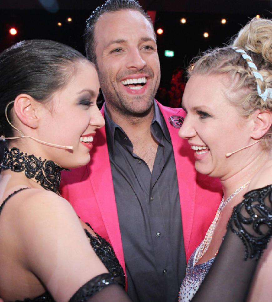 Becci und Magda jubeln