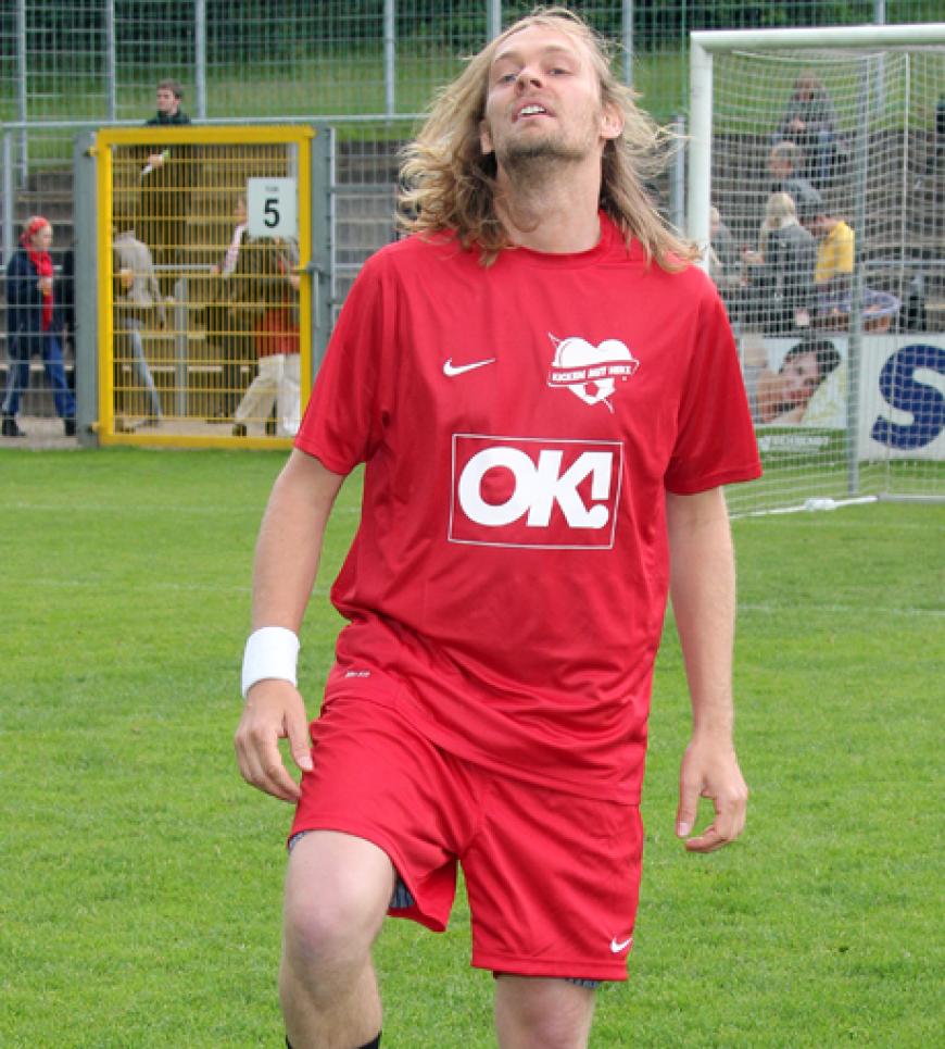 Sänger Pohlmann gab alles auf dem Feld