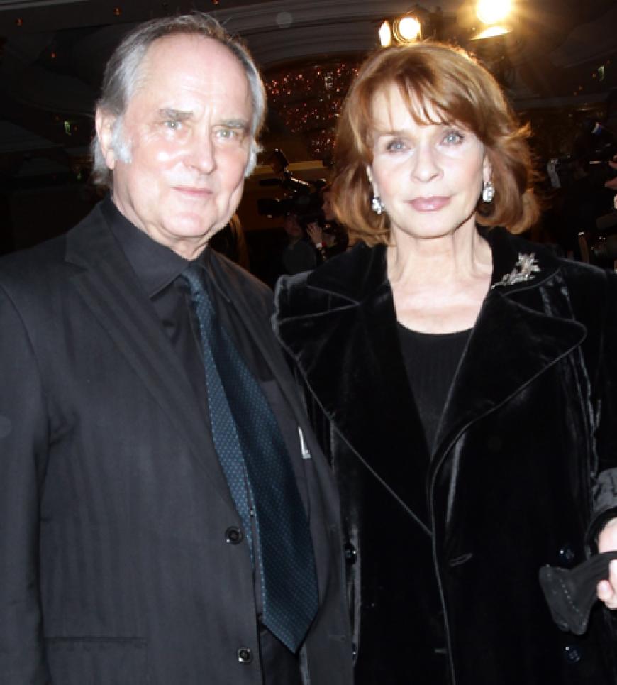 Senta Berger kam in Begleitung ihres Lebensgefährten Michael Verhoeven