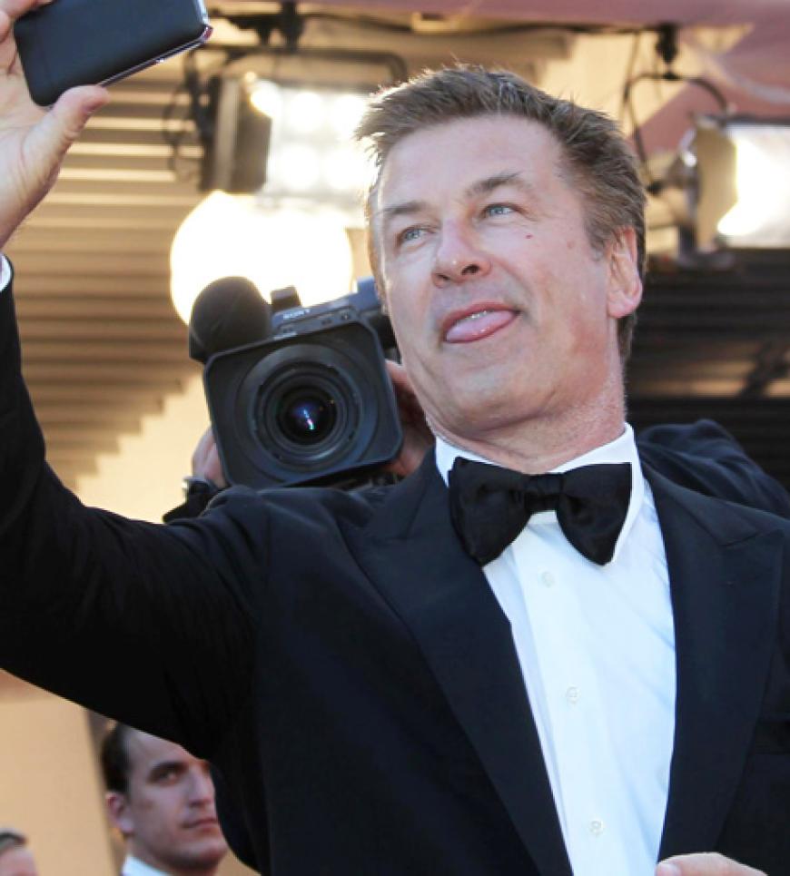 Platz 3 geht an US-Star Alec Baldwin mit 11,4 Millonen Euro Jahresgage
