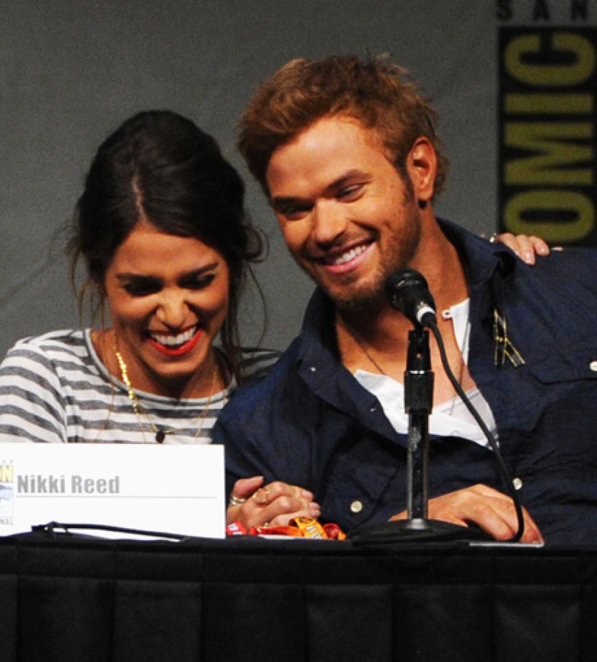 Nikki Reed und Kellan Lutz auf der Pressekonferenz zu