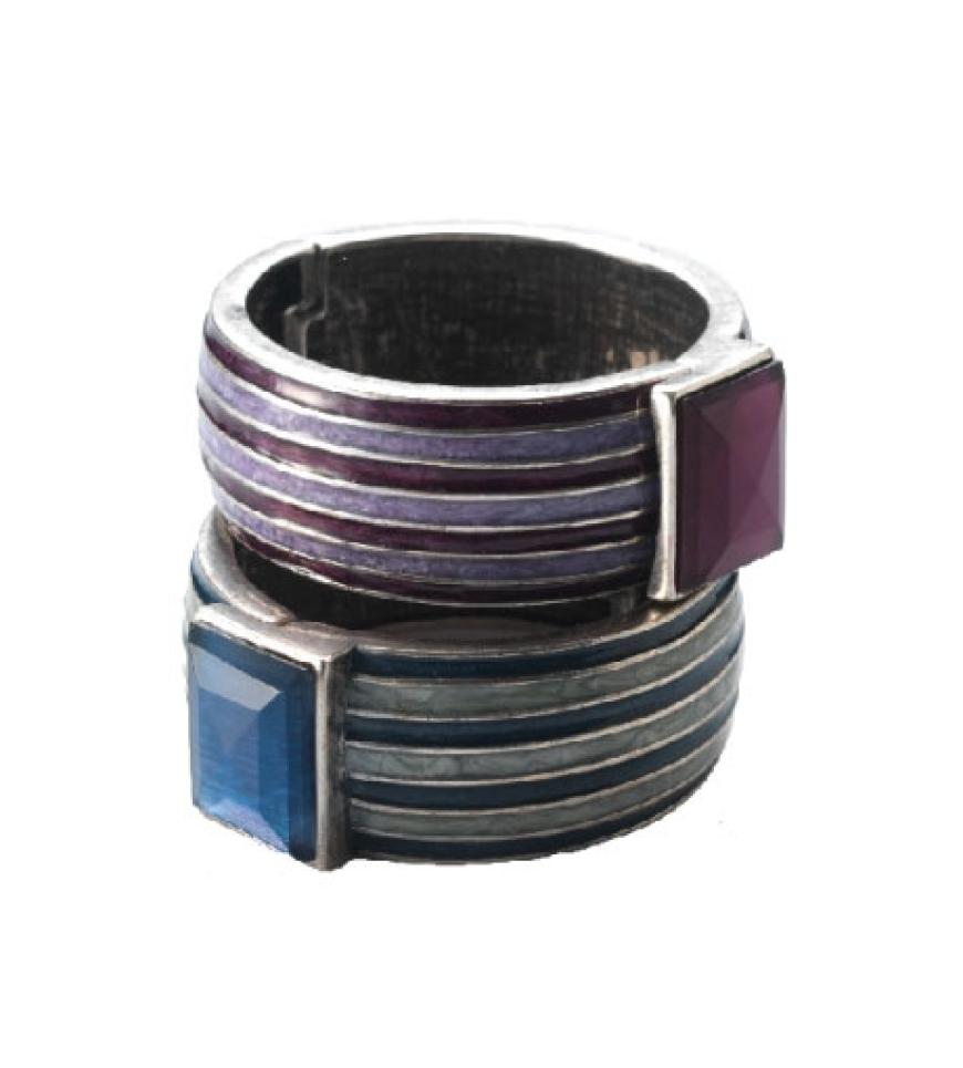 Armreifen mit Schmuckstein von Mango, je ca. 30 Euro