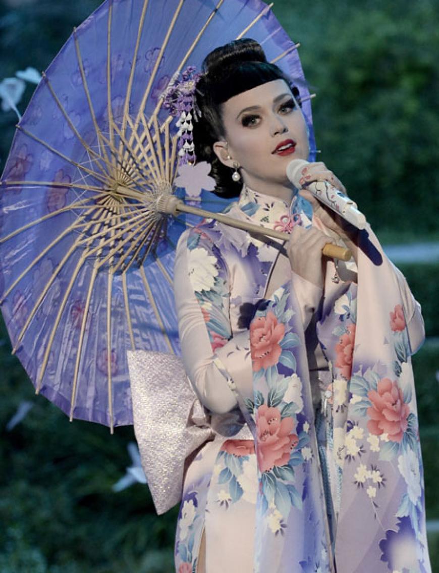 Als Geisha: Katy Perry