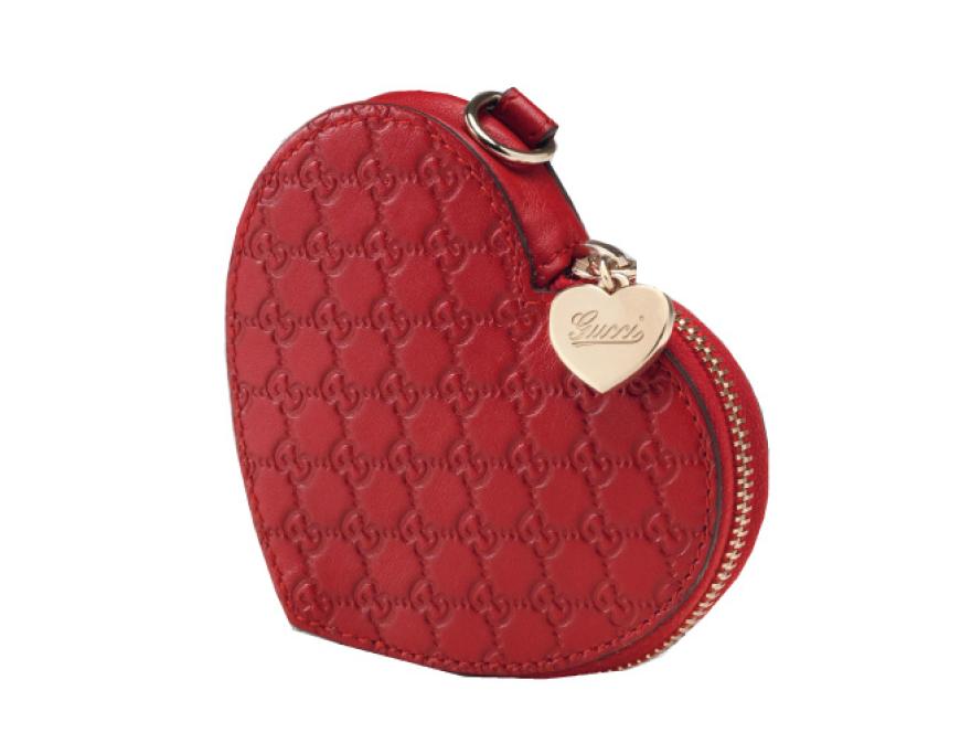 Darin hat nur das Nötigste Platz (z.âB. ein Foto des Liebsten): Geldbörse aus Leder von Gucci, ca. 165 Euro
