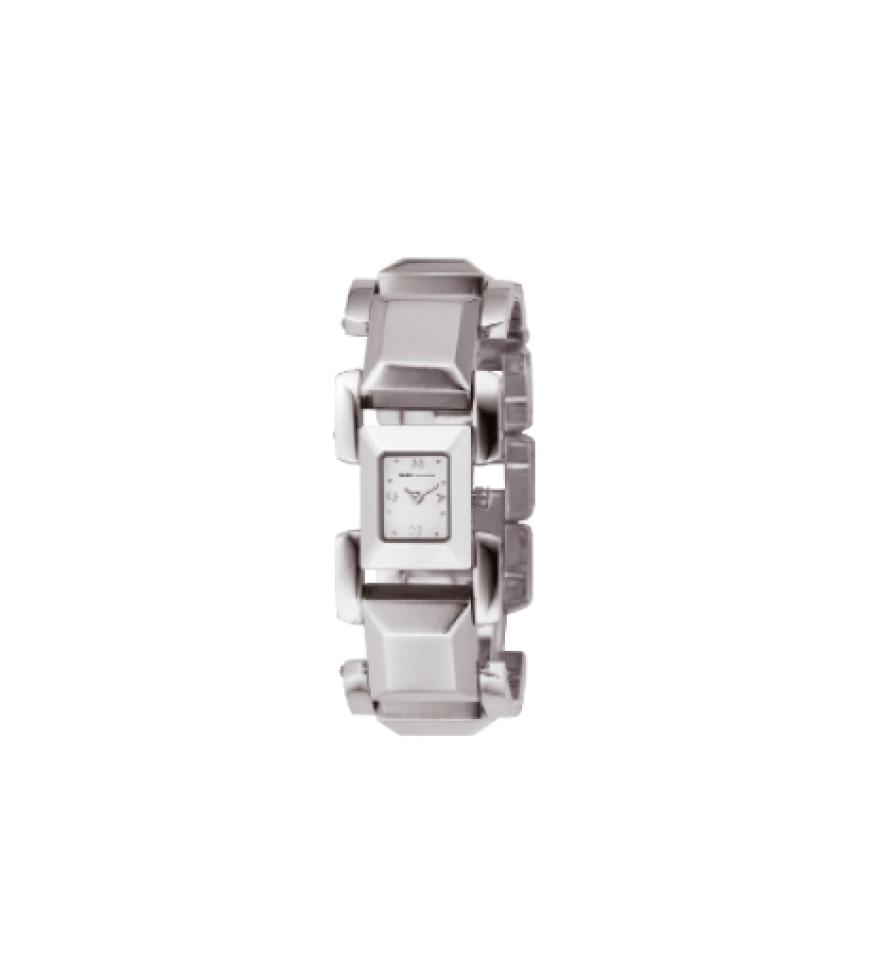 Quadratische Elemente
von Marc by Marc Jacobs, ca. 200 Euro