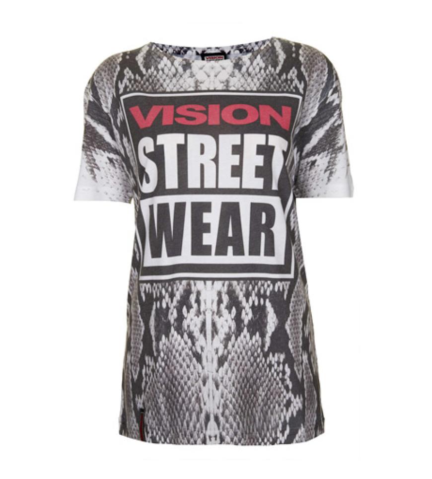 Das Gesetz der Strasse: Statement-Shirts sind ein Muss! Dieses gibt's über topshop.com, ca. 40 Euro