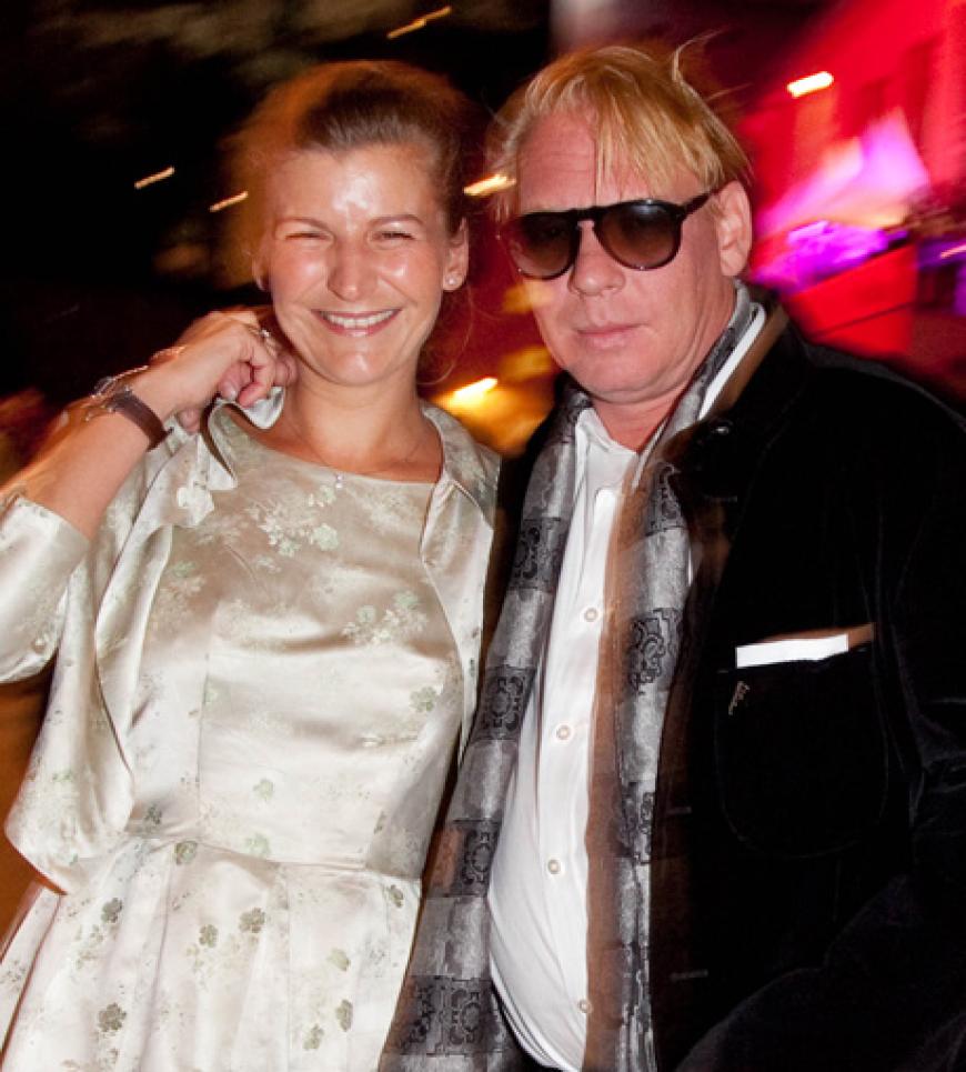 Ben Becker und Anne Seidel gaben sich nach 14 Jahren Beziehung das Ja-Wort Ben Becker und Anne Seidel gaben sich nach 14 Jahren Beziehung das Ja-Wort