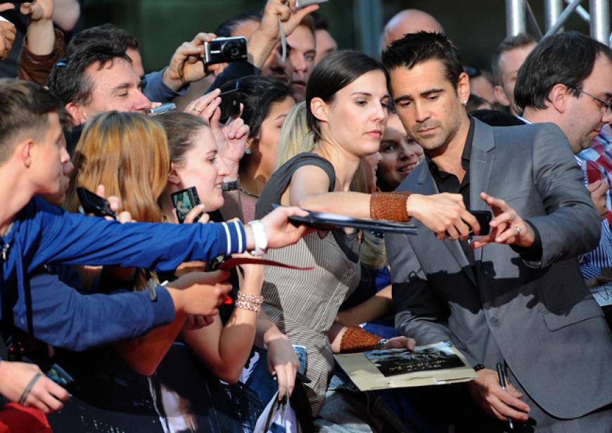 Hollywood-Schnuckel Colin Farrell nahm sich viel Zeit für seine wartenden Fans