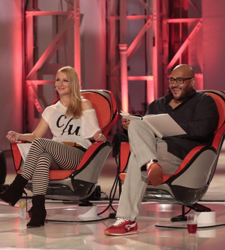 92 Talente haben es nun ins Bootcamp geschafft. Hier kommt die Jury im Lofthaus in Düsseldorf mit den Kandidaten erneut zusammen und stellt sie vor eine anspruchsvolle Aufgabe.