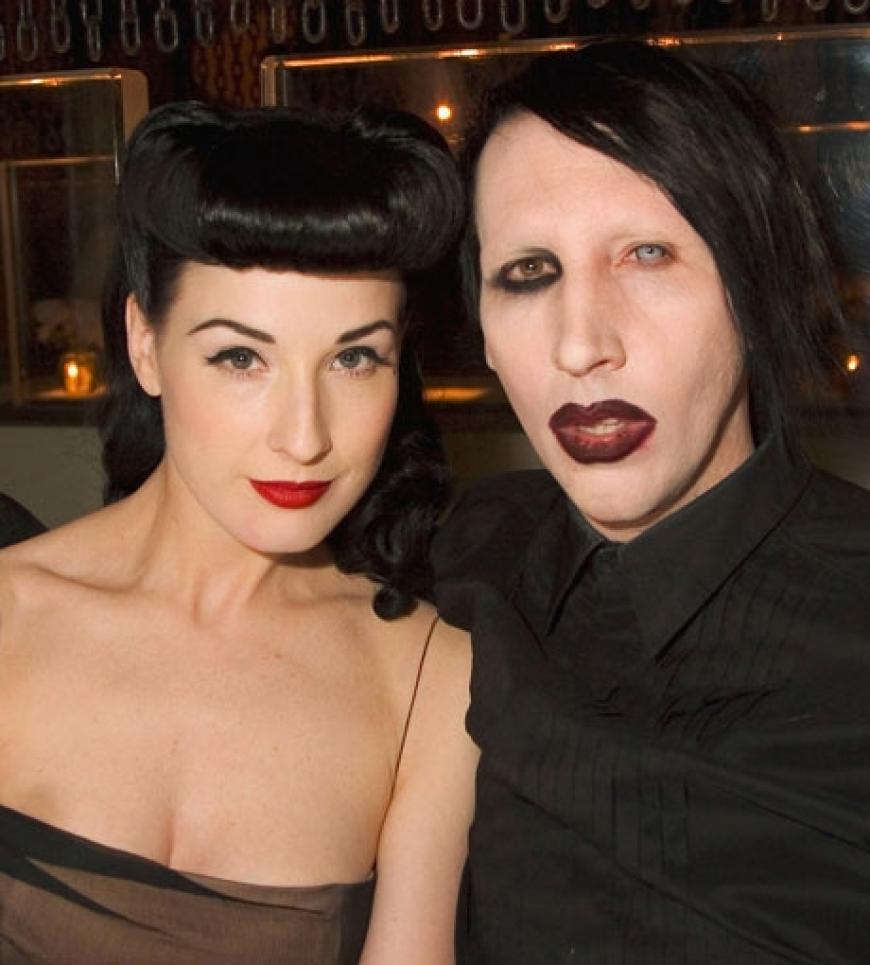 Die Schöne und das Biest: 2006 war Manson noch mit der Edel-Stripperin Dita von Teese verheiratet
