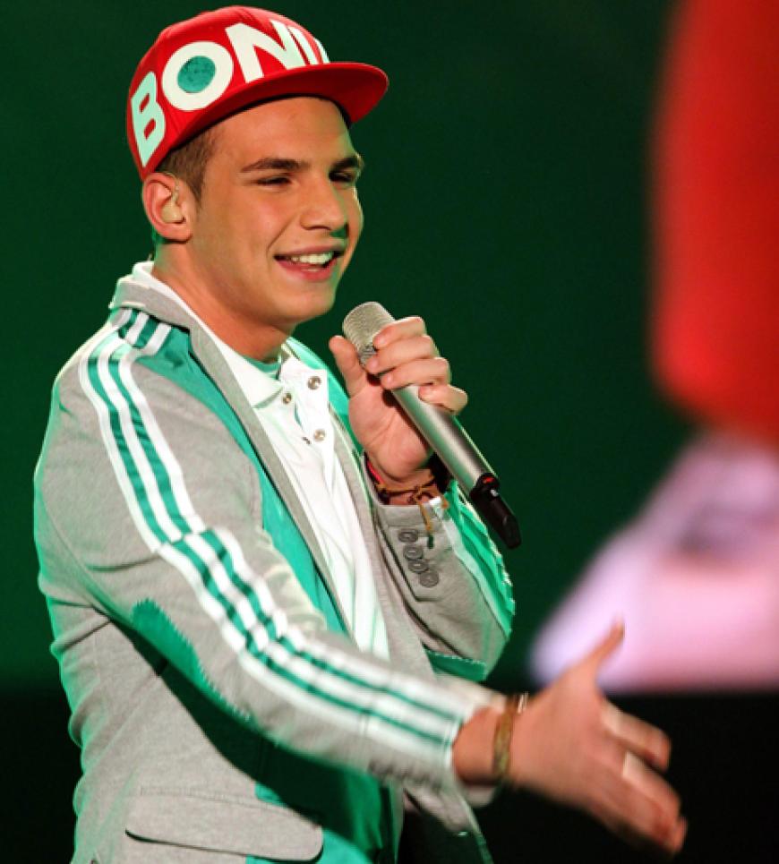 Und auch Pietro Lombardi konnte sich seine Song-Zeilen gut merken und bekam Lob von der Jury
