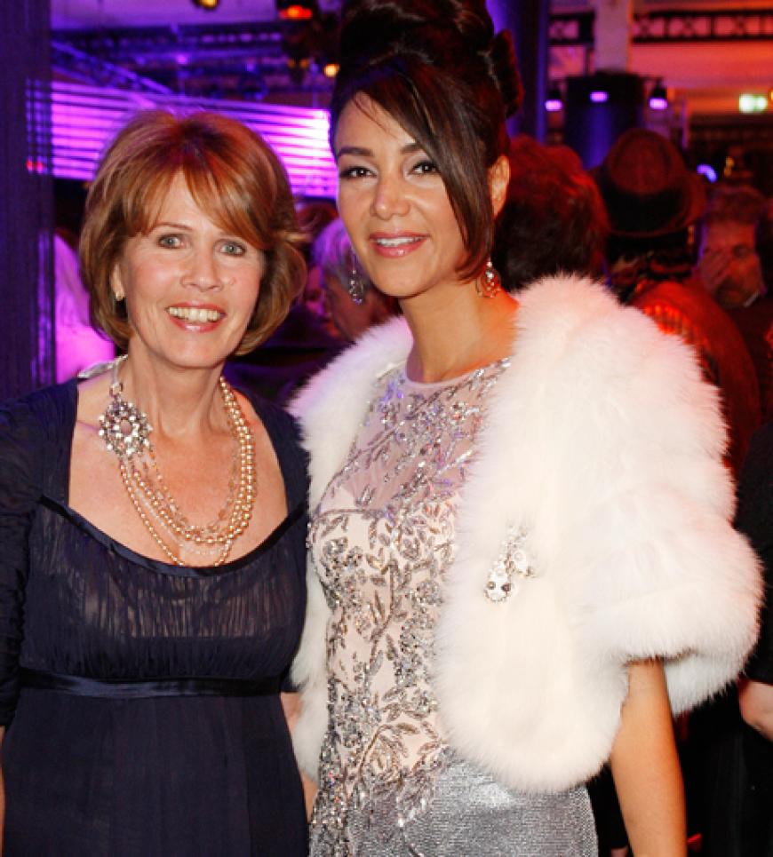 Verona Pooth kam ohne ihren Franfo und unterhielt sich mit Christa Mahr