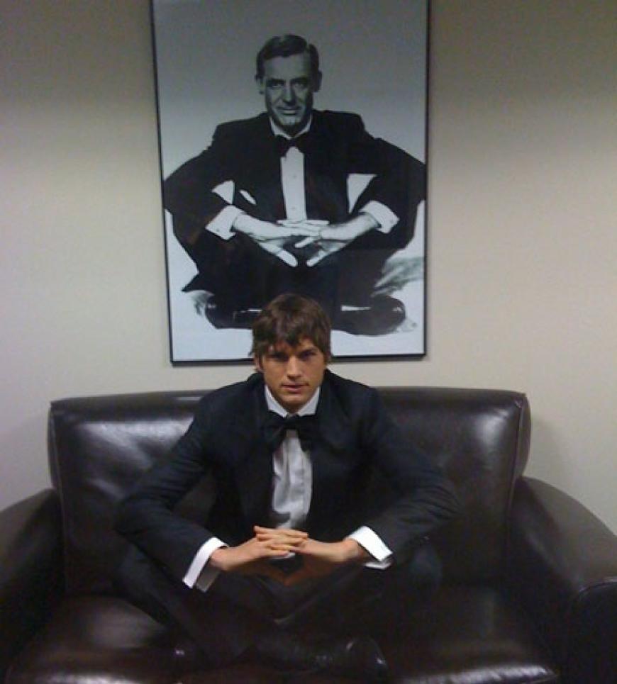 Kutcher, der unter aplusk zwitschert, hat es durch seine häufigen Tweeds in kürzester Zeit in die Top Ten der meist gefolgten Prominenten geschafft.Copyright: Twitpic, Twitter