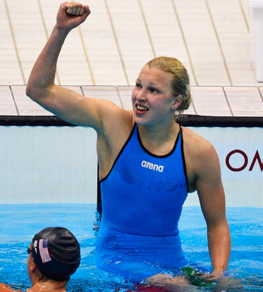 Schwimmerin Ruta Meilutyte aus Litauen siegt über 100 m Brust