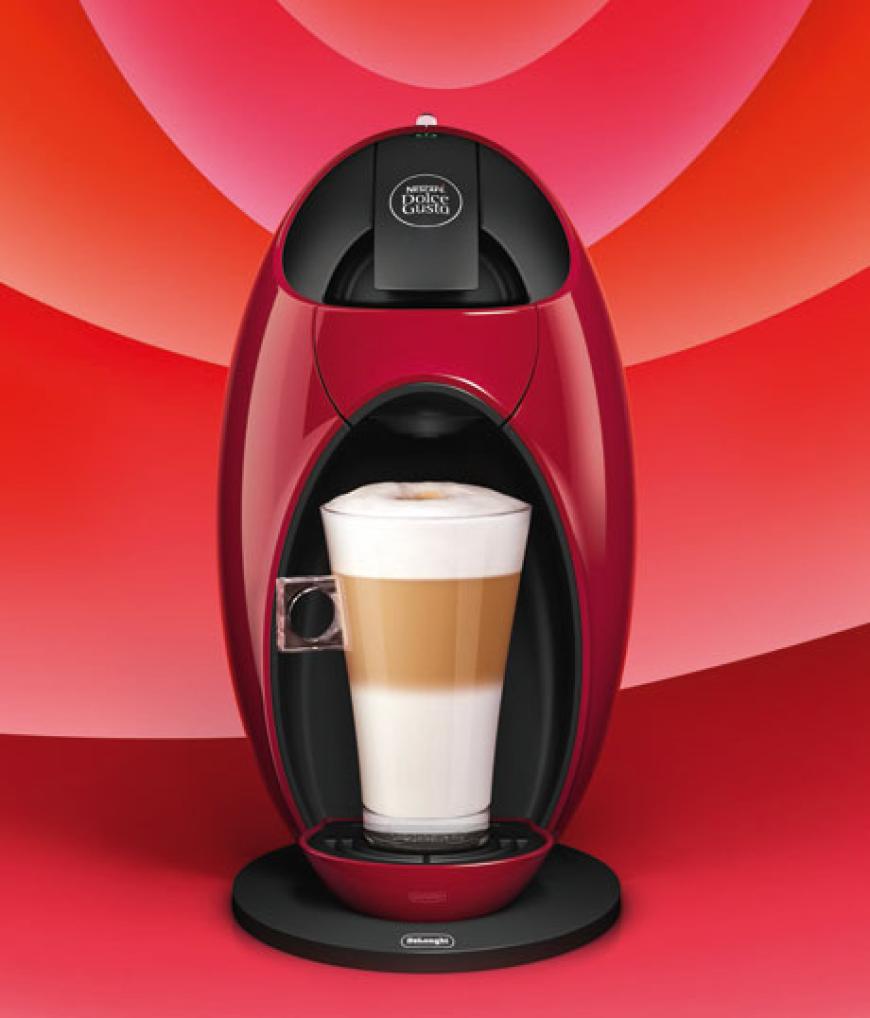 Ist die Kaffeemaschine kaputt gegangen? Kein Problem! Die Nescafé Dolce Gusto Jovia ist mit der ovalen Optik ein Blickfang in der Küche. Erhältlich in verschiedenen Farbe, je 89 Euro