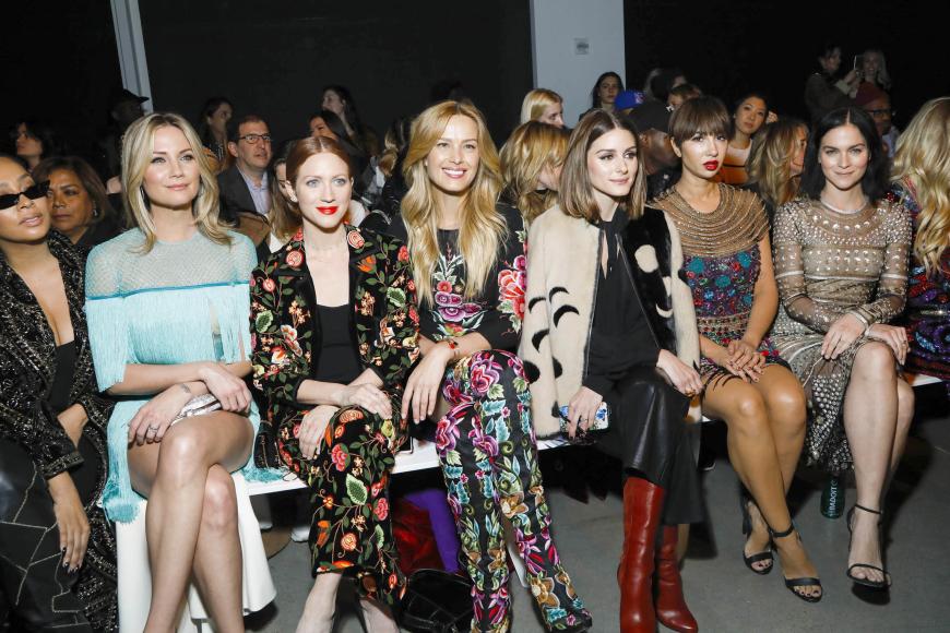 Front Row Deluxe bei