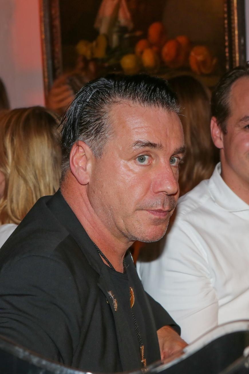 Till Lindemann, der Ex von Sophia Thomalla und Frontmann der Band Rammstein kam auch zur Volksfestsause!