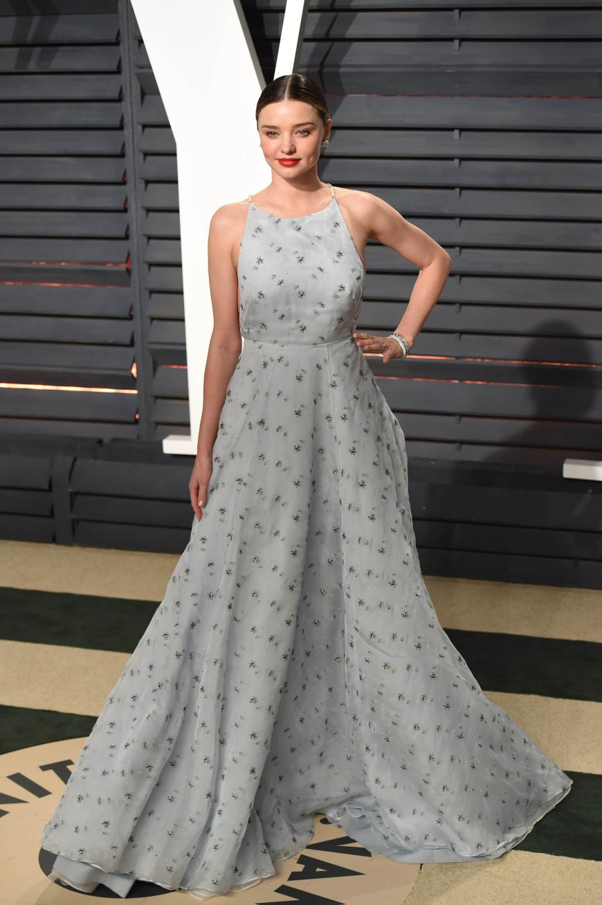 Auch Miranda Kerr konnte sich in diesem bodenlangen Kleid sehen lassen.