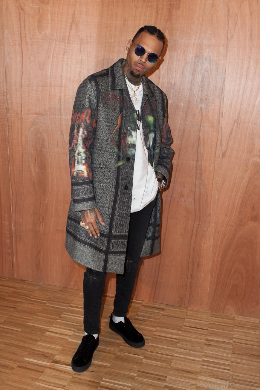 Posingmeister und Rüpel-Pro Chris Brown vor der Show von Givenchy