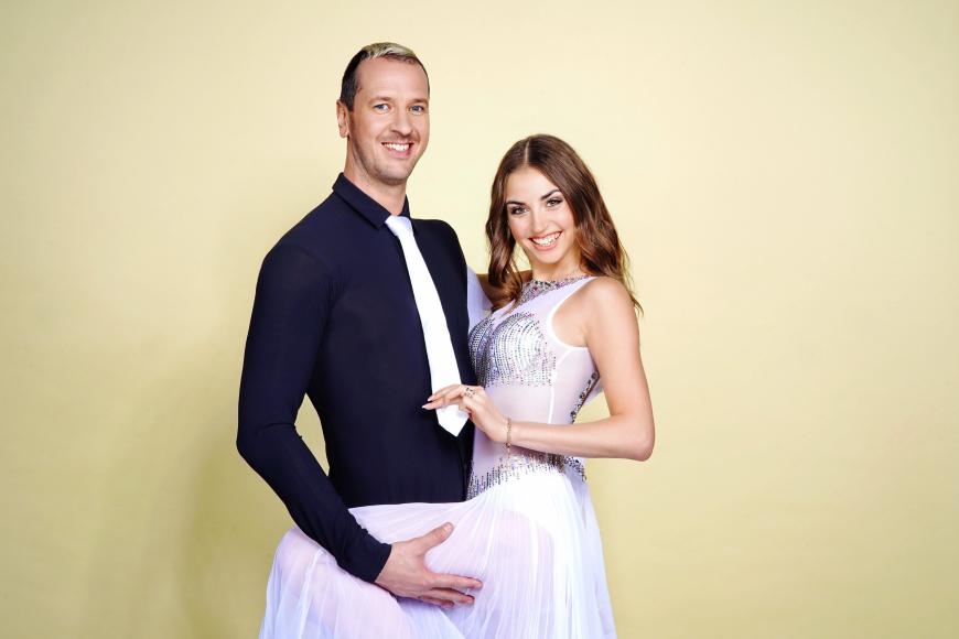 Pascal Hens und seine Tanzpartnerin Ekaterina Leonova
Sie haben es geschafft! “Pommes“ und Ekat konnten den “Let's Dance“-Pokal für sich gewinnen.