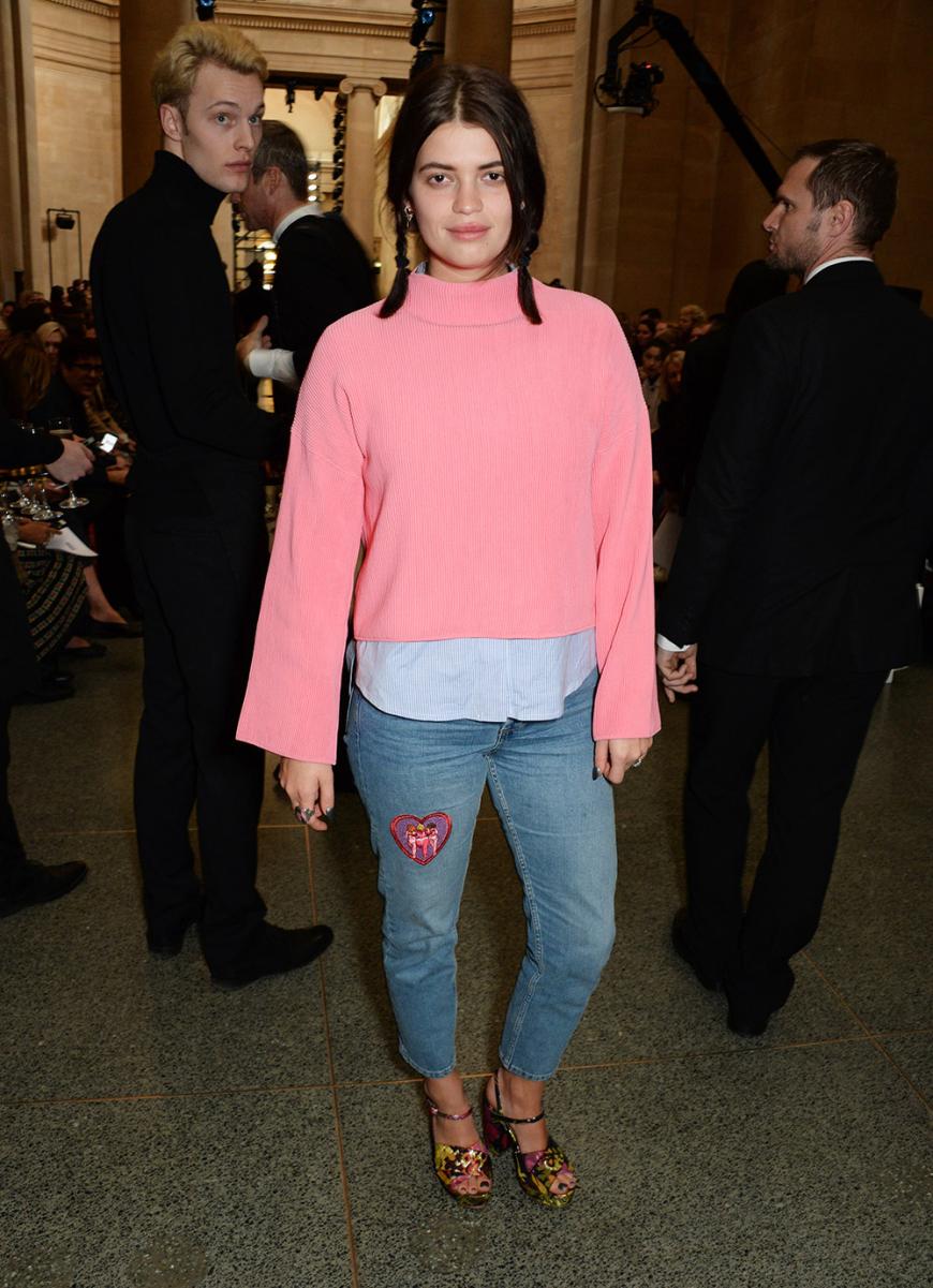 Pixie Geldof verzichtete auf Make-up.