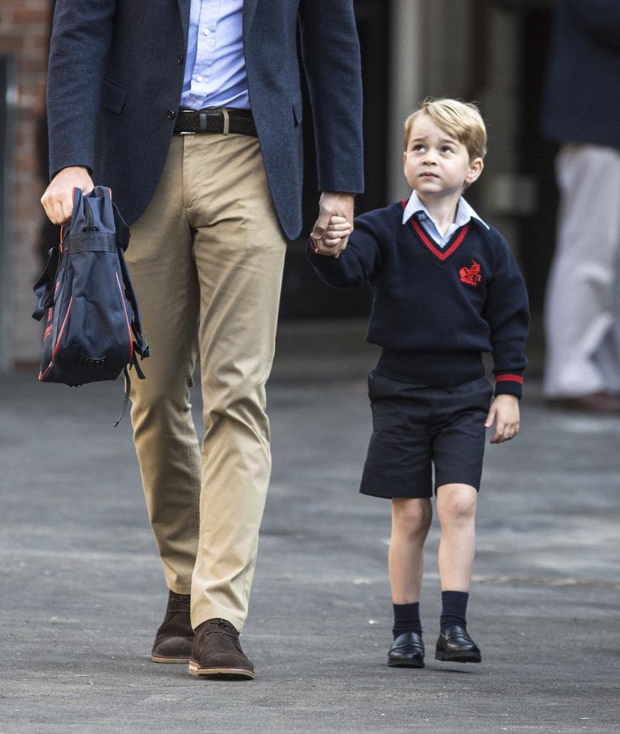 Prinz George musste seinen ersten Schultag ohne seine Mutter Kate erleben. Die Herzogin war leider zu krank, um ihren Ältesten in die