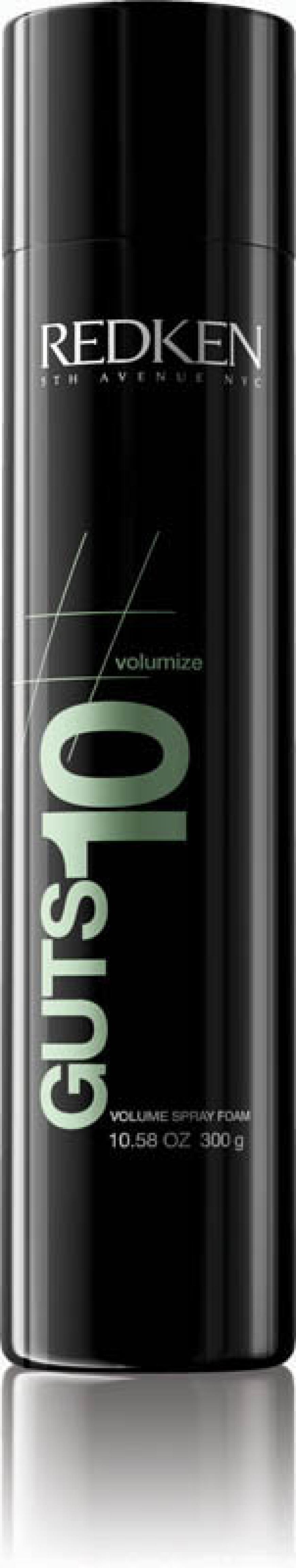 Gibt dem Ansatz Volumen: „Guts 10 Volume Spray Foam“ von Redken, ca. 24 Euro, beim Friseur
