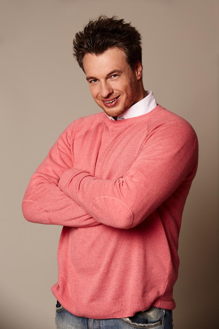 Sascha Schmitz, 39, Werbefachmann aus Tönisvorst (Keine Rose in Episode 1). Sascha auf Instagram