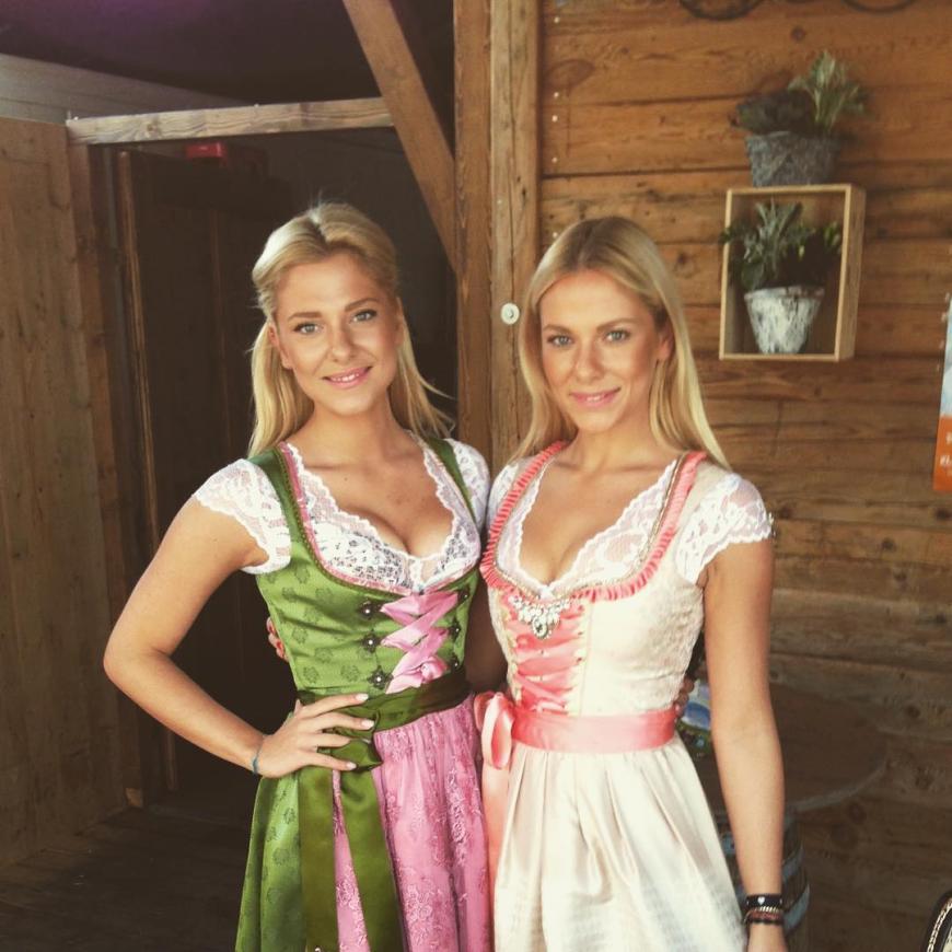 Ohne Freund Raúl Richter, dafür mit Zwillingsschwester Cheyenne: