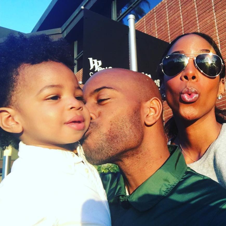 Awwww! Kelly Rowland hat zum Vatertag warme Worte für ihren Mann Tim Witherspoon übrig, mit dem sie seit 2014 verheiratet ist. Sie schwärmt auf Instagram:
