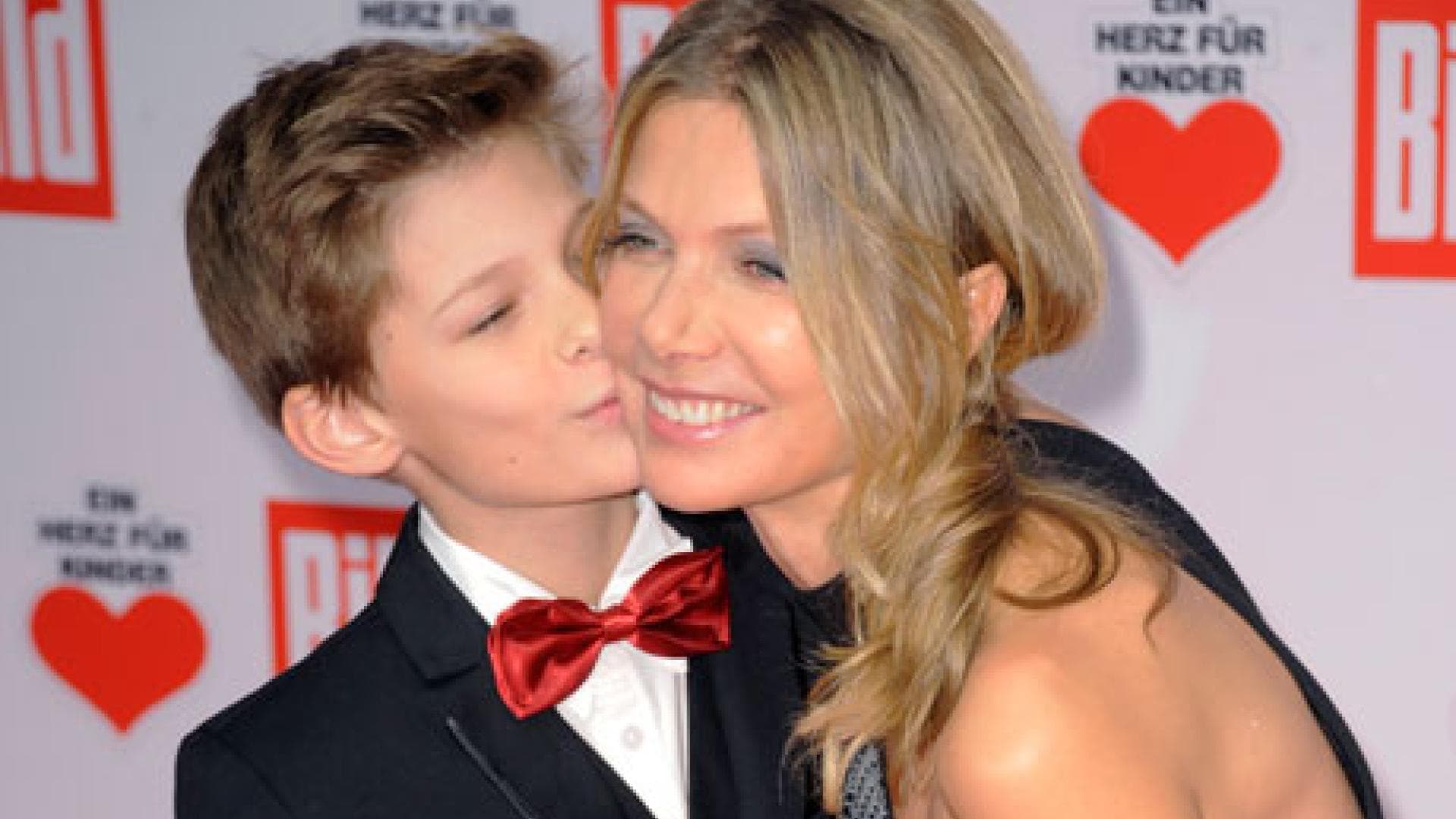 Ursula Karven brachte Sohn Liam | 'Ein Herz für Kinder'-Gala 2013