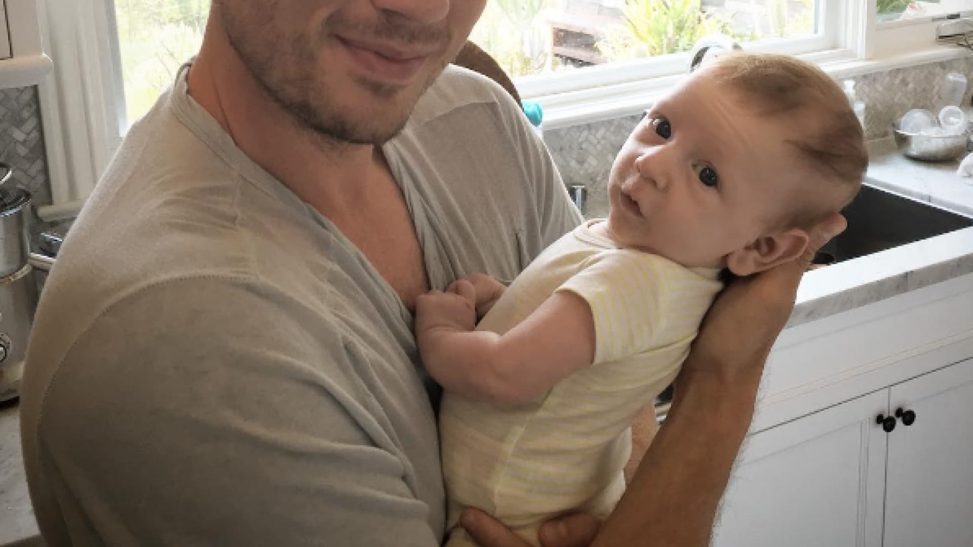 Coolstes Babyfoto ever! Nick Carter ist stolz auf Sohn Odin OK! Magazin