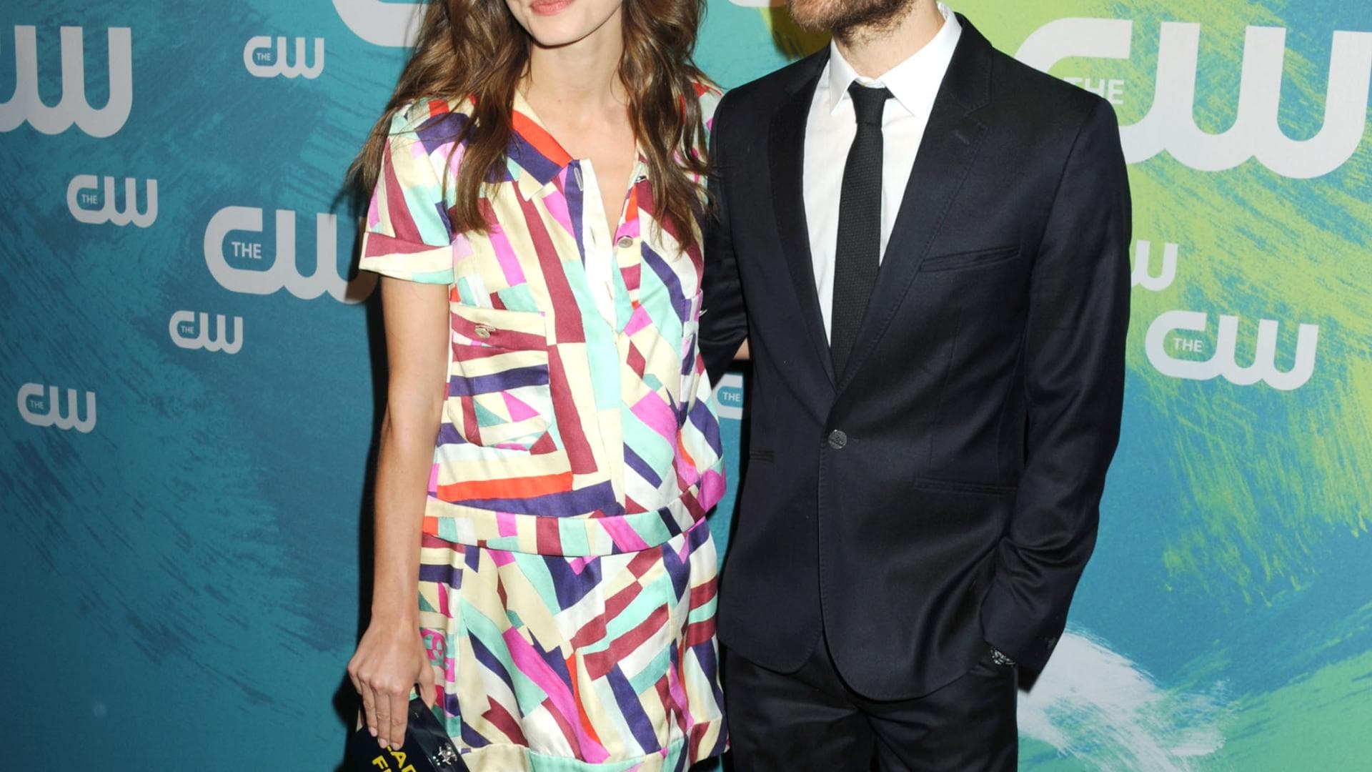 Oh No Vampire Diaries Star Paul Wesley Und Phoebe Tonkin Haben Sich Getrennt Ok Magazin