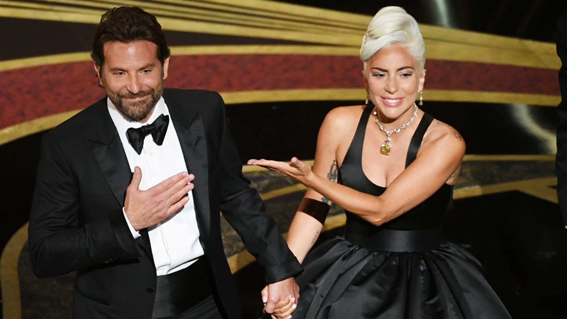 Bradley Cooper völlig fertig: Hier zieht Irina Shayk aus!
