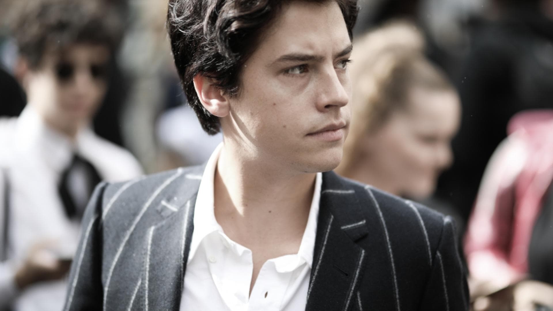 Nach Justin Bieber Auch Cole Sprouse Unter Missbrauchsverdacht Why cole sprouse says the nature of romantic scenes on riverdale is going to change.