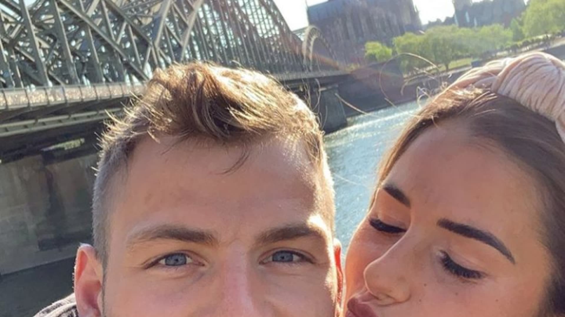 Sarah Lombardi: Stellt Freund Julian die Beziehung auf die Probe?