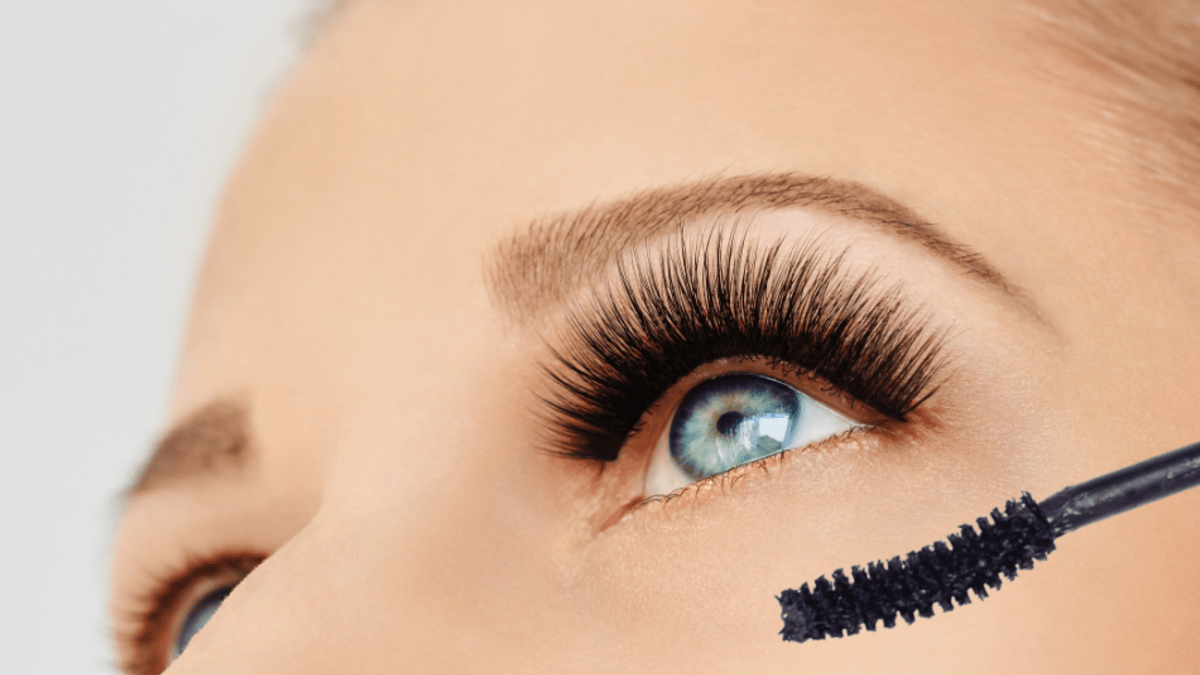 Diese Mascara Sorgt Fur Die Dichtesten Und Langsten Wimpern