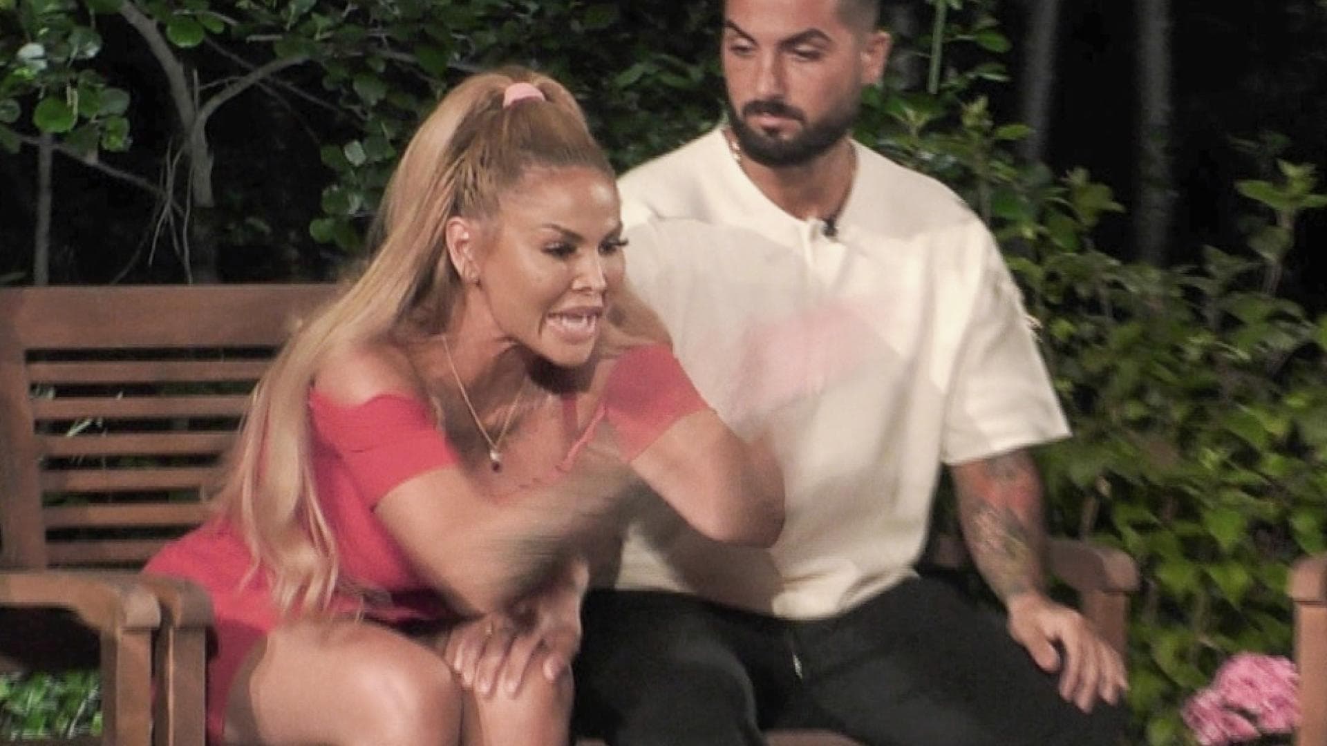 Ein Mann Geht über Leichen