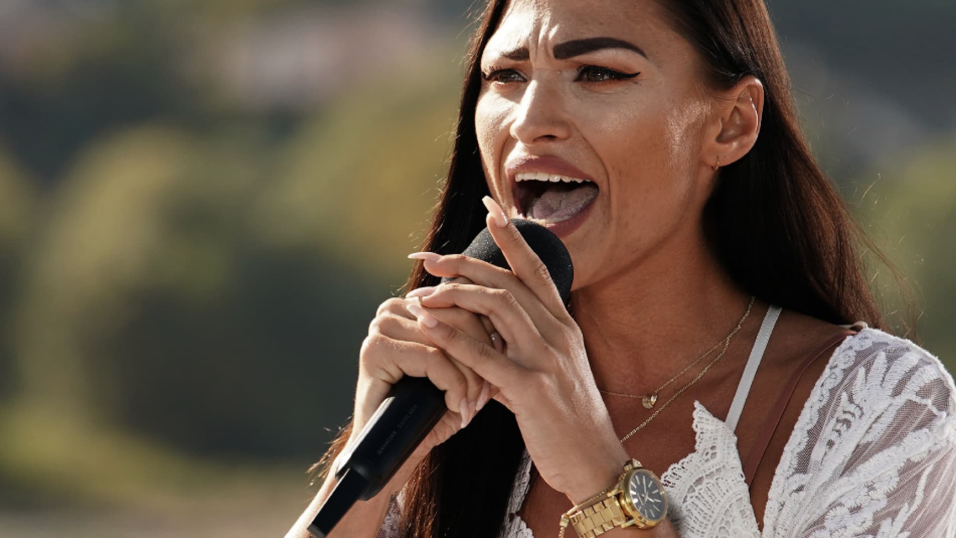 Dsds Mega Eklat Um Goldene Cd Von Maite Kelly