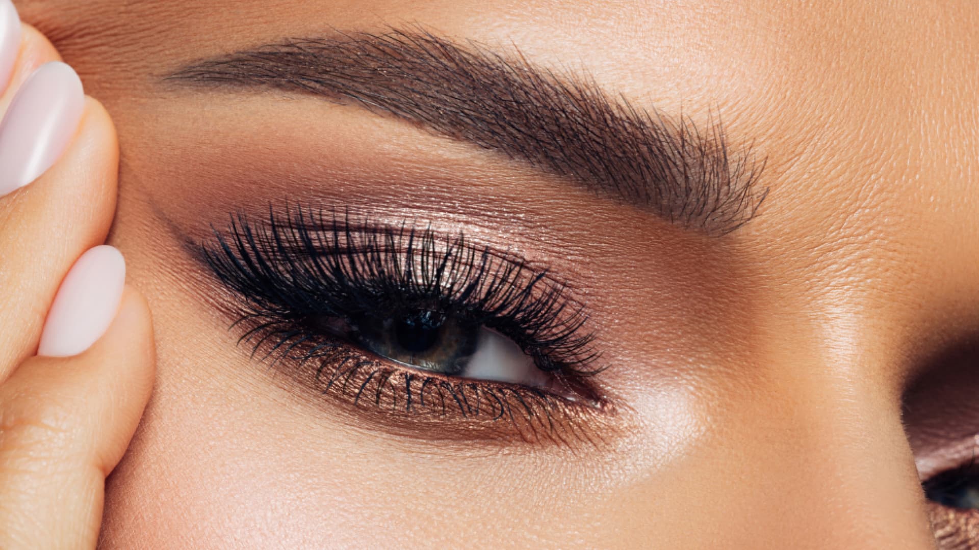 Mascara Das Ist Die Beste Drogerie Wimperntusche Fur Definition Volumen
